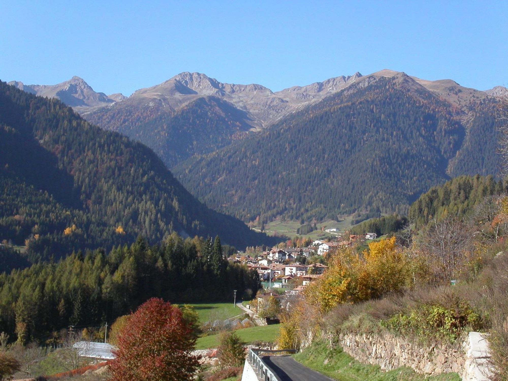 Alpen Garten Hotel Margherita Rumo Luaran gambar