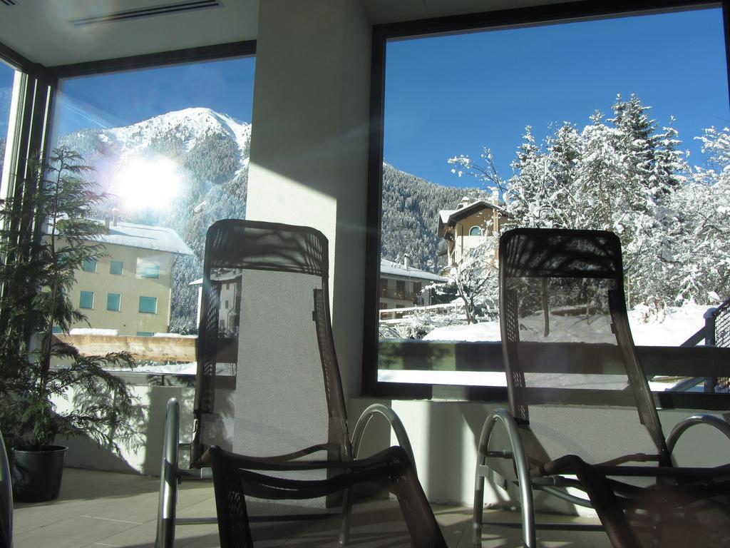 Alpen Garten Hotel Margherita Rumo Luaran gambar