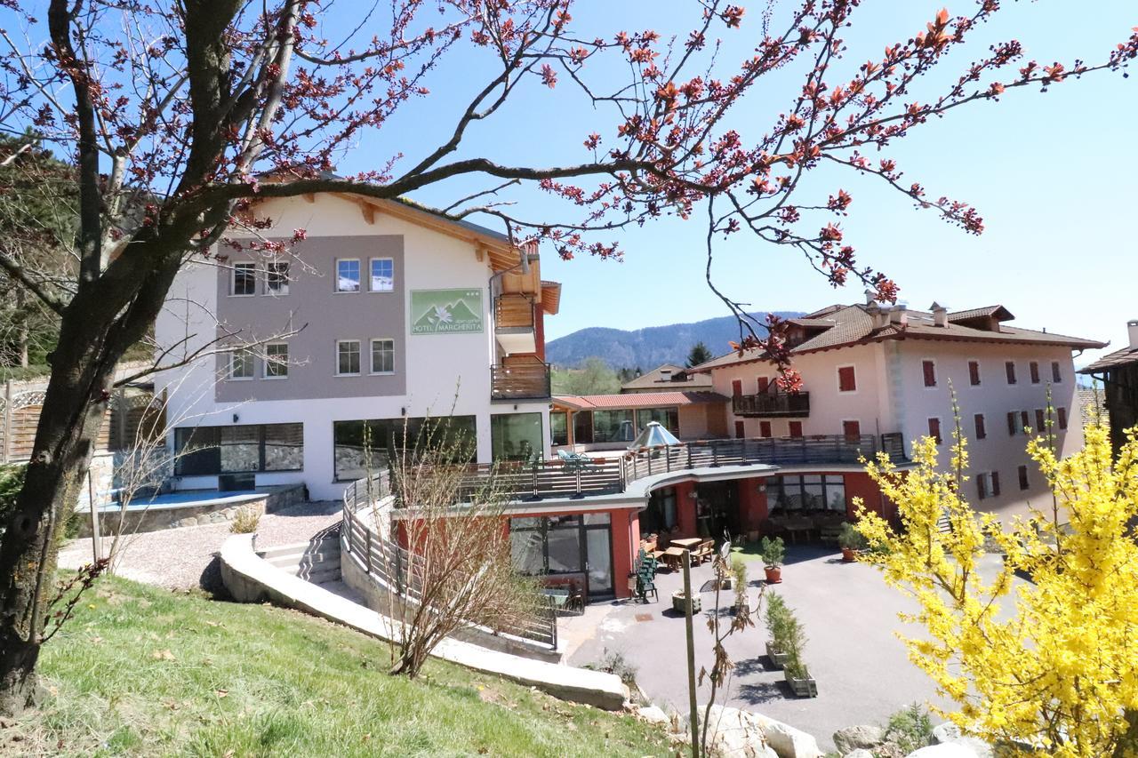 Alpen Garten Hotel Margherita Rumo Luaran gambar