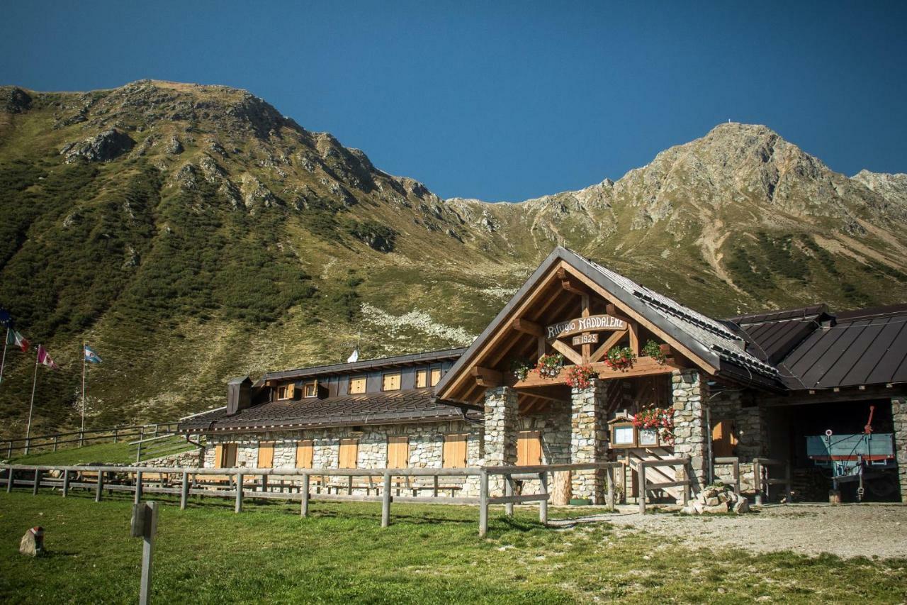 Alpen Garten Hotel Margherita Rumo Luaran gambar
