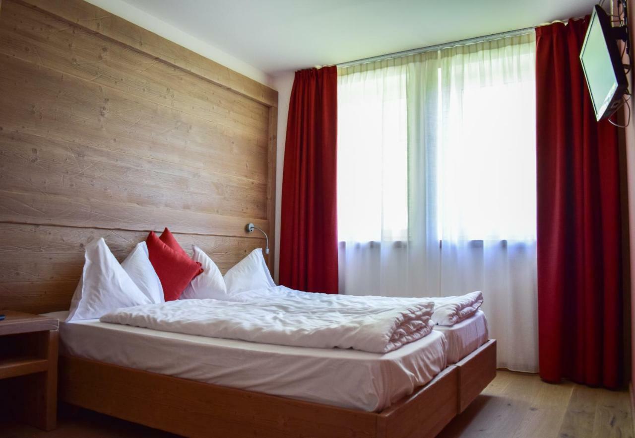 Alpen Garten Hotel Margherita Rumo Luaran gambar