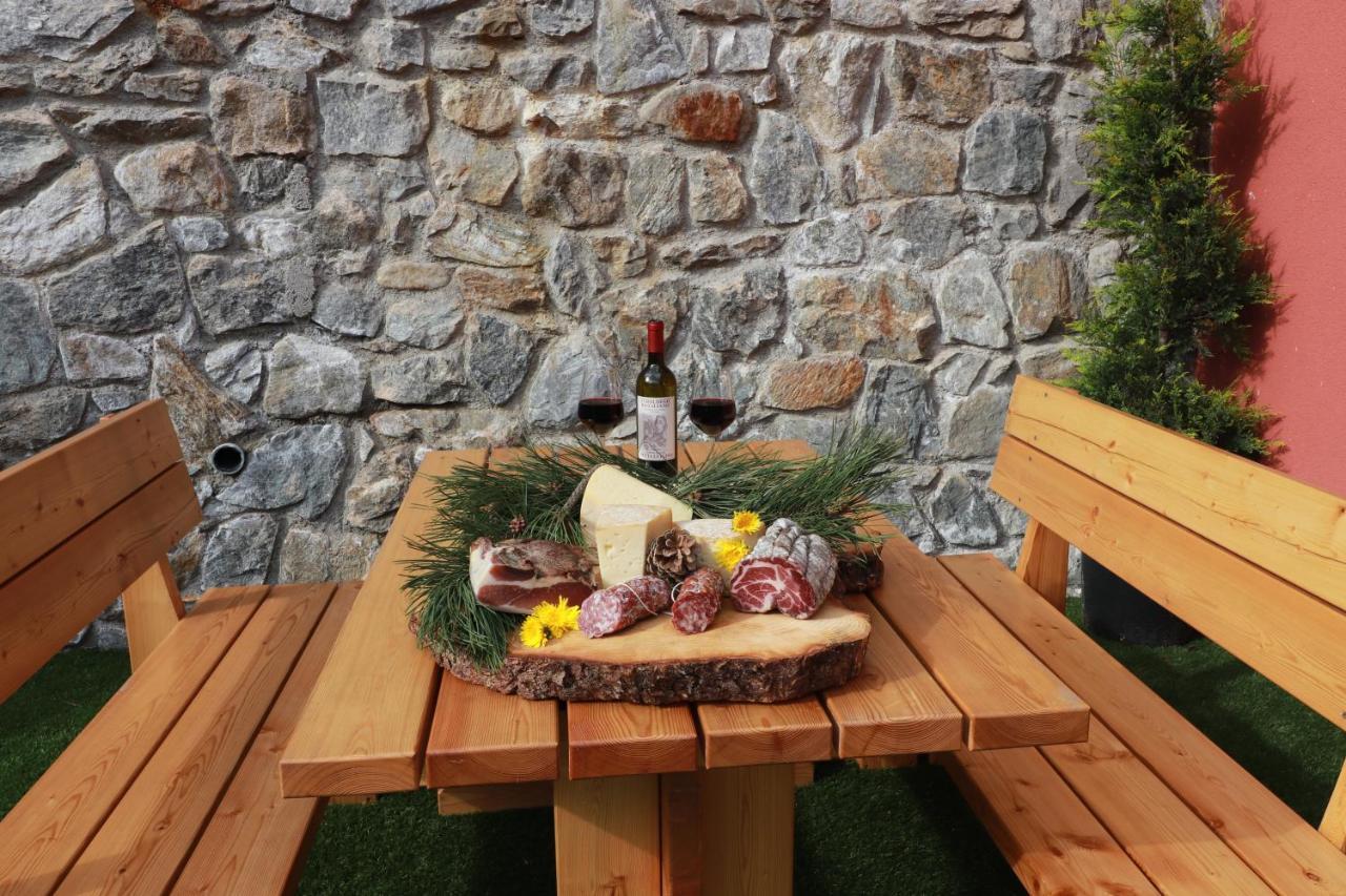 Alpen Garten Hotel Margherita Rumo Luaran gambar